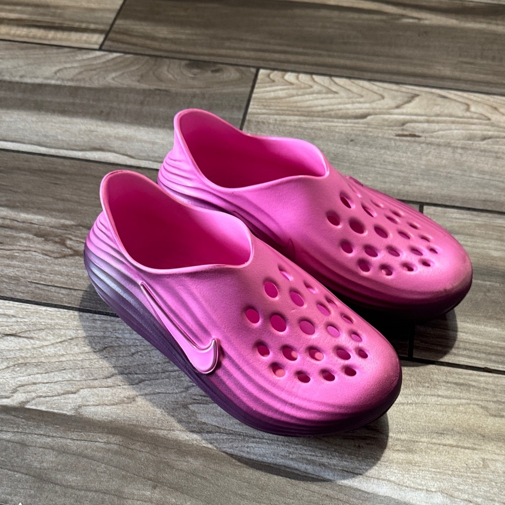 NIKE KIDS REACTX REJUVEN8 SHOES SIZE 4Y